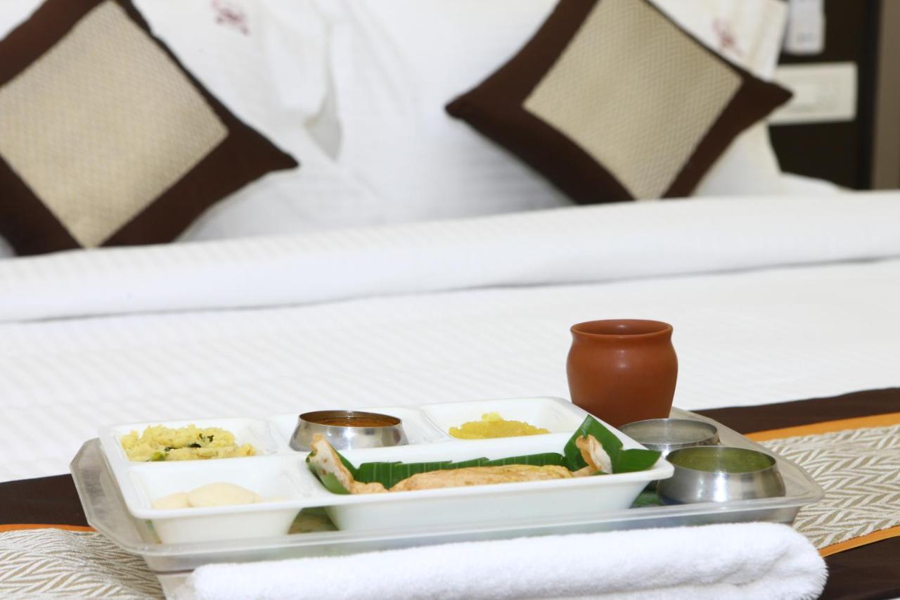 Saibala Transit Hotel Ченнаи Экстерьер фото