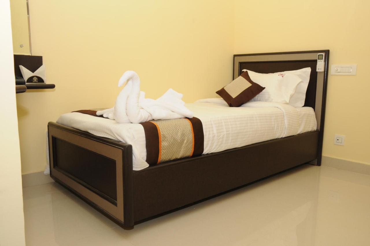 Saibala Transit Hotel Ченнаи Экстерьер фото